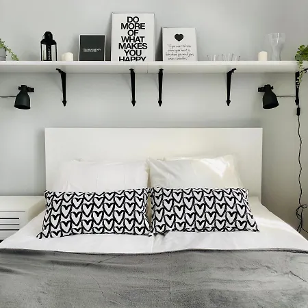 Cozy In The Heart Of Jewish District *