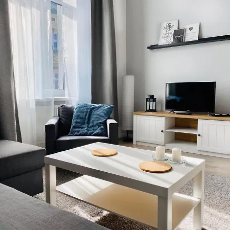 Cozy In The Heart Of Jewish District