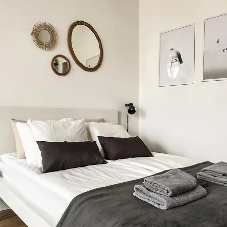 Cozy In The Heart Of Jewish District *