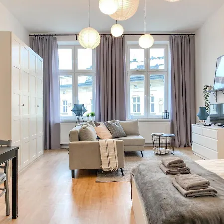 Апартаменты Cozy In The Heart Of Jewish District Краков